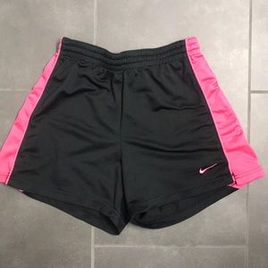 Nike women’s running shorts